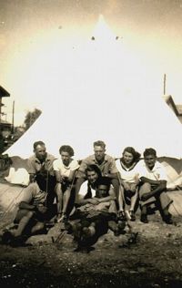 יושבים ליד האוהל של שרה כהן ויוסף איתן-חדרה 1936